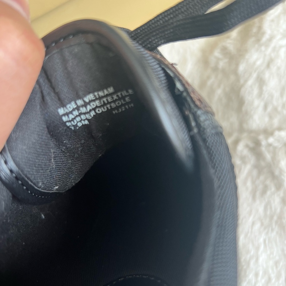 Michael Kors Womens  Black Sneakers - Picture 4 of 7